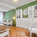 Maison d'hôtes Charmante Maison 3 Avec Jardin. 4*