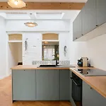 Charmante Maison 3 Avec Jardin. Maison d'hôtes La Madeleine (Nord)
