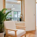 Maison d'hôtes Charmante Maison 3 Avec Jardin. La Madeleine (Nord)