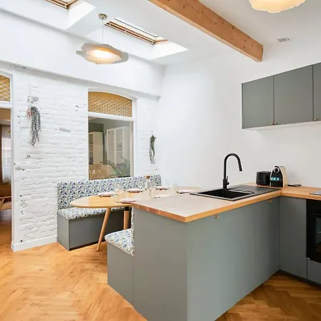 Charmante Maison 3 Avec Jardin. Konukevi