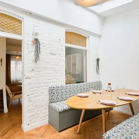 Charmante Maison 3 Avec Jardin. 4*