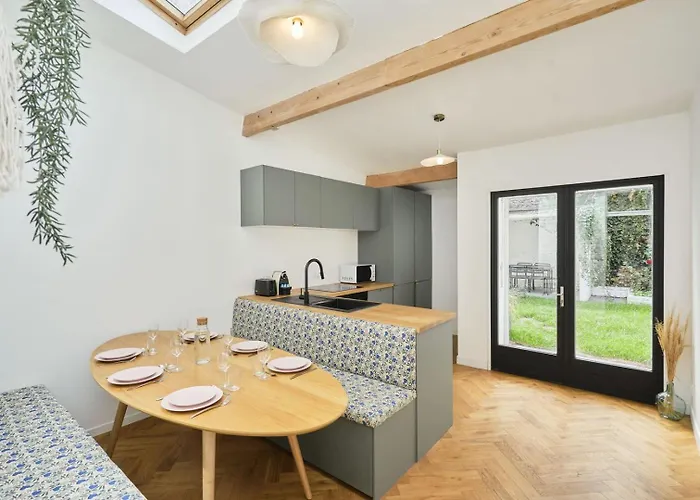 Maison d'hôtes Charmante Maison 3 Avec Jardin.