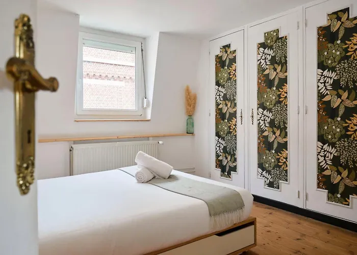 Charmante Maison 3 Avec Jardin. 4* La Madeleine (Nord)